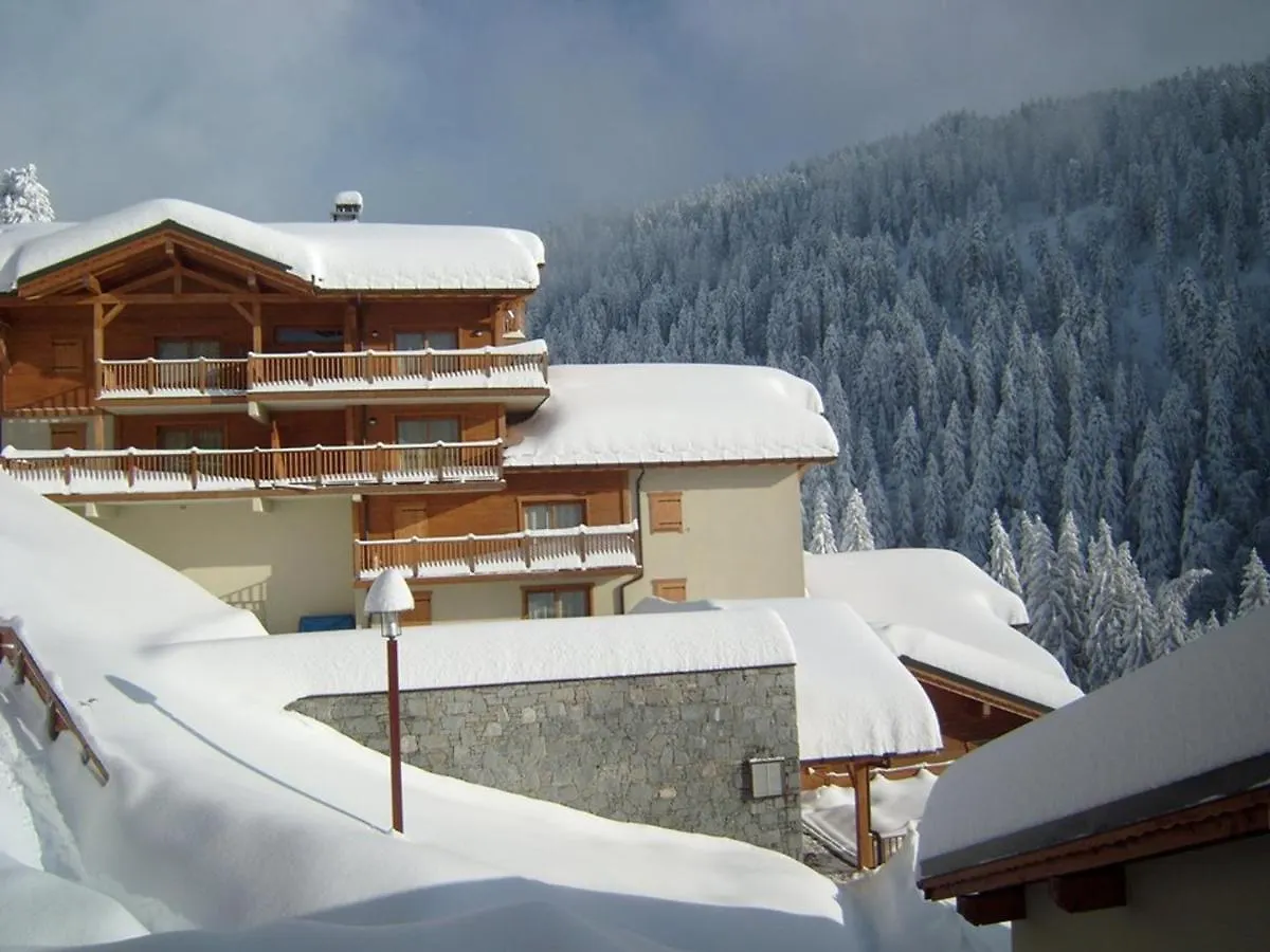 Appartement Familial 6 Pers. Avec Piscine, Balcon Et Parking A Crest-Voland - Fr-1-733-127 アパート